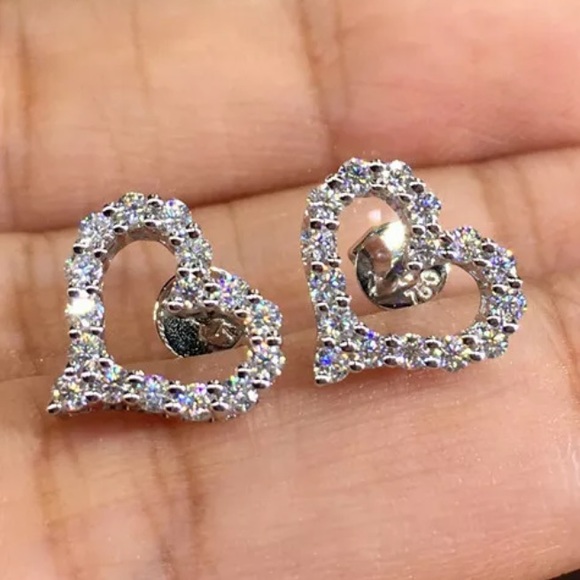 The Dazzle Heart 925 Silver White Sapphire earrings - Picture 7 of 13